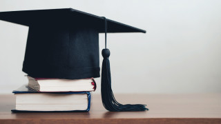 Уряд ухвалив рішення щодо реалізації експериментального проекту з підготовки здобувачів ступеня доктора філософії в проектній аспірантурі Уряд ухвалив рішення щодо реалізації експериментального проекту з підготовки здобувачів ступеня доктора філософії в проектній аспірантурі