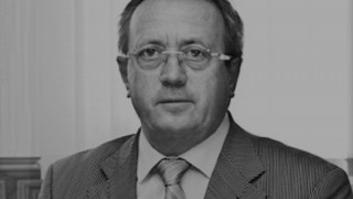 Із глибоким сумом сповіщаємо, що 11 грудня 2025 року на 70 році життя зупинилось серце видатного українського хіміка члена-кореспондента НАН України Володимира Сергійовича БРОВАРЦЯ