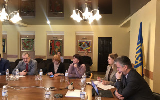 На базі НТК «Інститут монокристалів» НАН України відбулося перше засідання Координаційної ради Фармацевтичного кластеру Харківського регіону