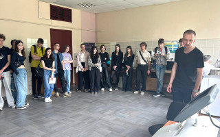 На Дні відкритих дверей в Інституті експериментальної патології, онкології і радіобіології ім. Р.Є. Кавецького НАН України завітали київські студенти На Дні відкритих дверей в Інституті експериментальної патології, онкології і радіобіології ім. Р.Є. Кавецького НАН України завітали київські студенти