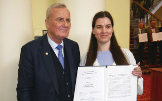 Академія вручила премію за популяризацію науки у 2025 році Академія вручила премію за популяризацію науки у 2025 році