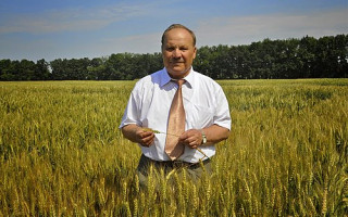 Із глибоким сумом сповіщаємо, що 16 вересня 2025 року на 88-му році життя помер Герой України, видатний вчений-генетик і селекціонер академік НАН України Володимир Васильович МОРГУН