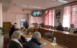 Провідні науковці-соціологи обговорили соціальні, економічні, психологічні наслідки для українського суспільства аварії на Чорнобильській атомній електростанції Провідні науковці-соціологи обговорили соціальні, економічні, психологічні наслідки для українського суспільства аварії на Чорнобильській атомній електростанції