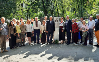 У Львові урочисто відкрили вулицю академіка Ігоря Юхновського У Львові урочисто відкрили вулицю академіка Ігоря Юхновського