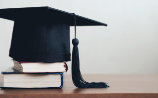 Уряд ухвалив рішення щодо реалізації експериментального проекту з підготовки здобувачів ступеня доктора філософії в проектній аспірантурі Уряд ухвалив рішення щодо реалізації експериментального проекту з підготовки здобувачів ступеня доктора філософії в проектній аспірантурі